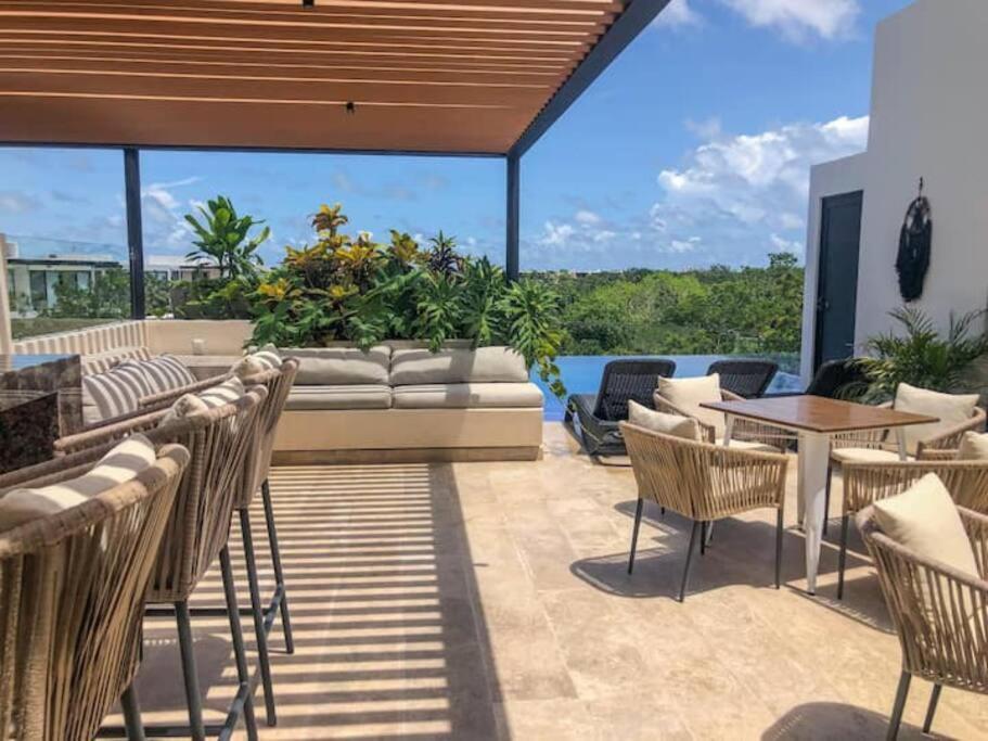 Suit Next To The Common Top Roof Exclusive Building Kingsize Bed 2 Super Pools, Gym, Grill Tulum Exterior photo