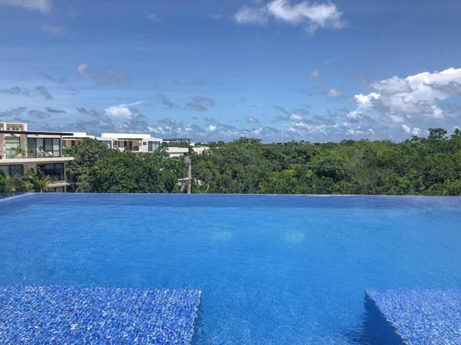 Suit Next To The Common Top Roof Exclusive Building Kingsize Bed 2 Super Pools, Gym, Grill Tulum Exterior photo